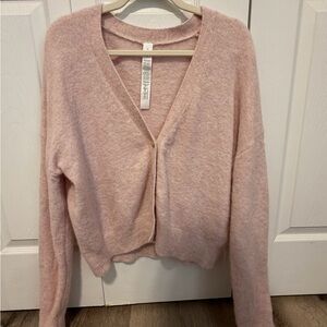lululemon athletica Cropped V-Neck Cardigan - Light Blush Pink